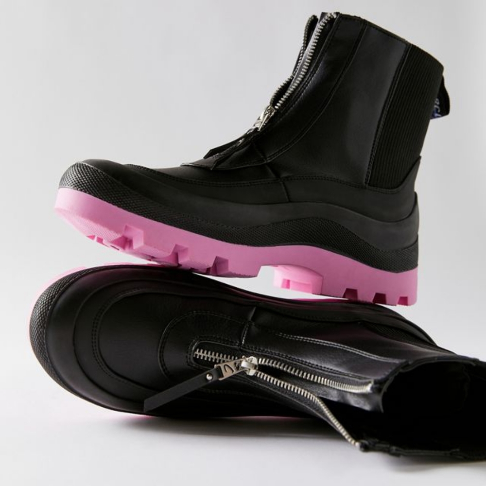Circus by Sam Edelman Lug Sole Bethanie Rain Boots - black / pink co…